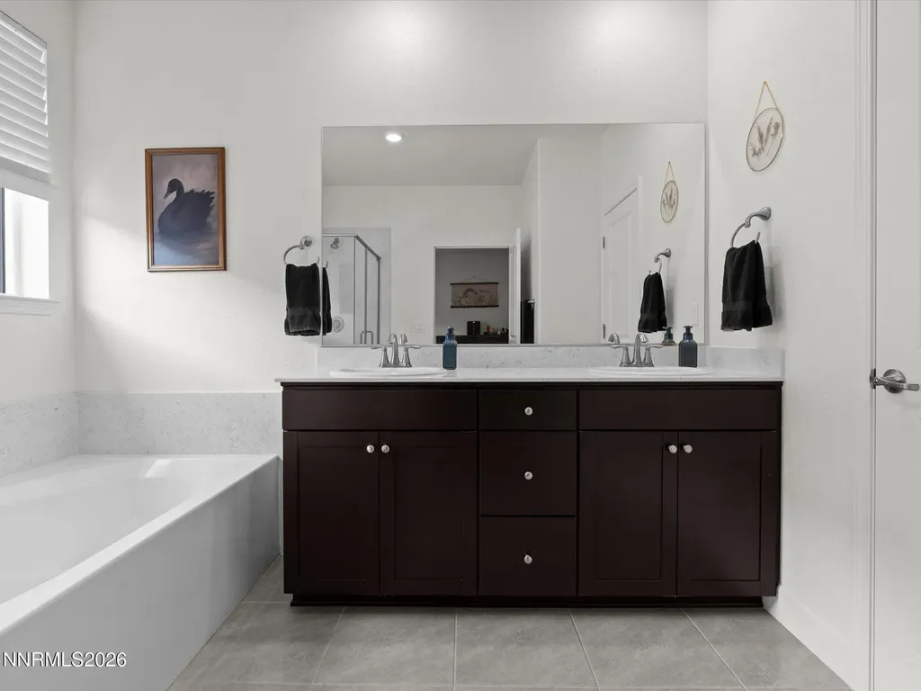 1127 Dapple Minden NV 89423