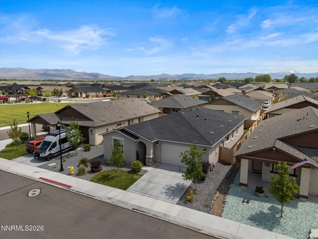 1127 Dapple Minden NV 89423