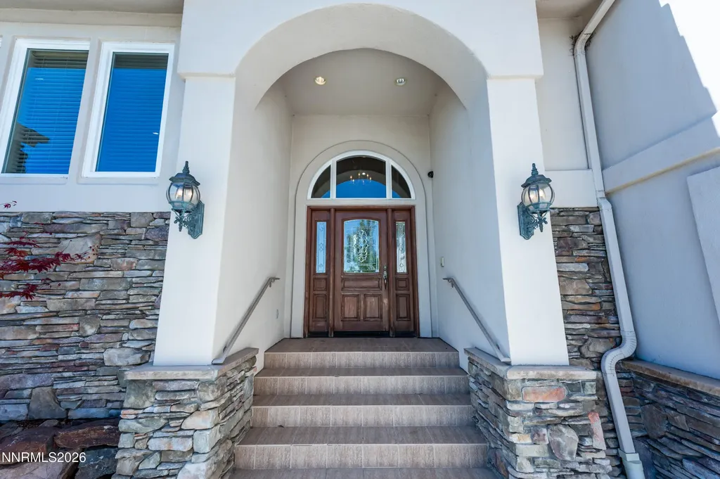 10136 Indian Ridge Reno NV 89511