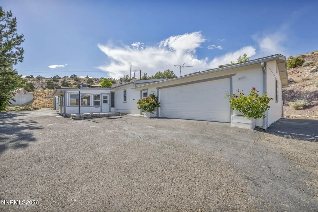 435 Cloutier Sun Valley NV 89433