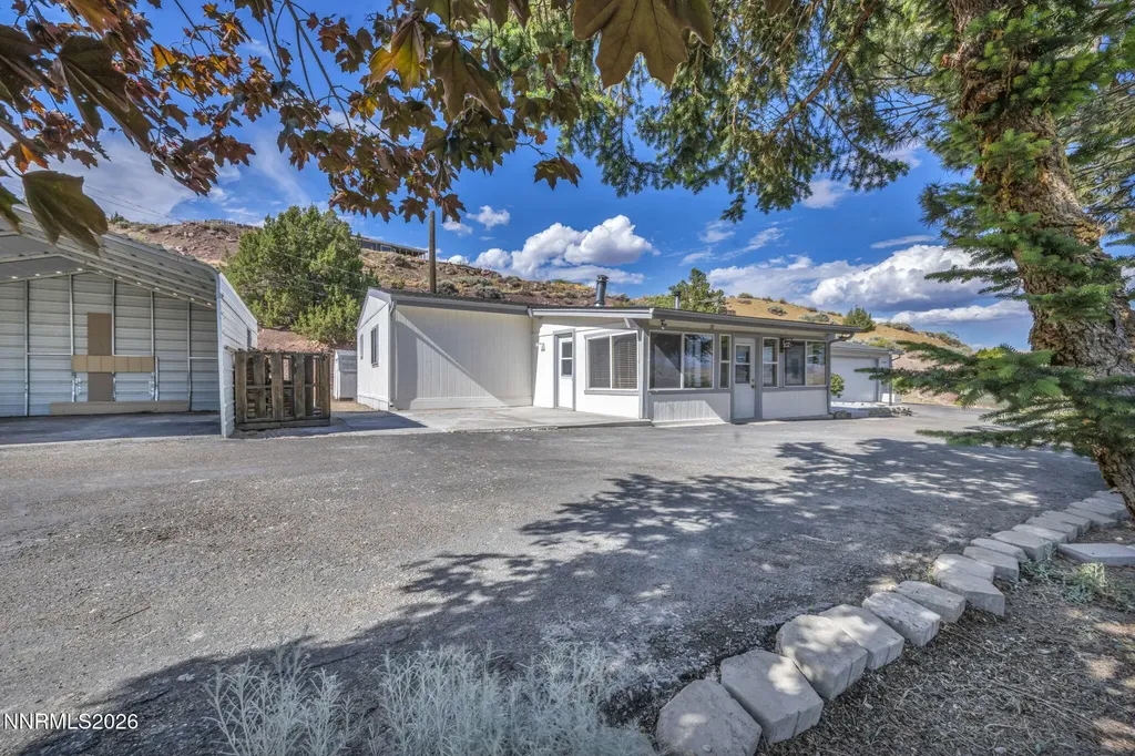 435 Cloutier Sun Valley NV 89433
