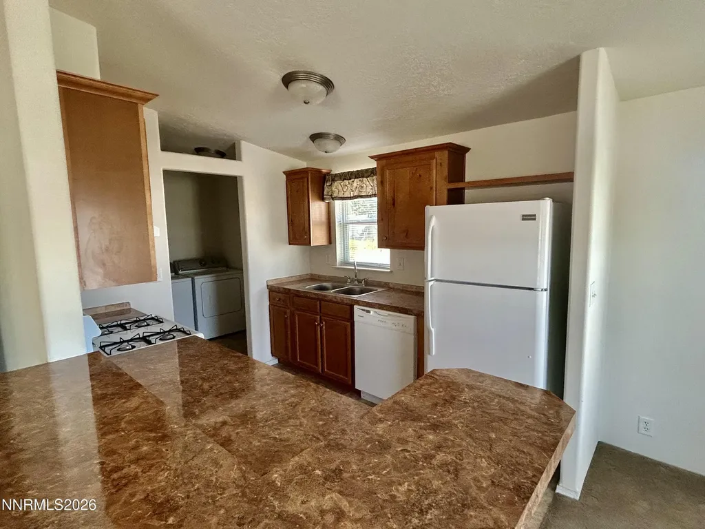 3340 Moon Winnemucca NV 89445