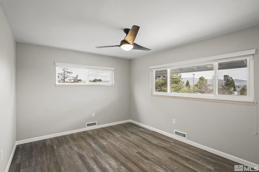 2315 Armstrong Reno NV 89509