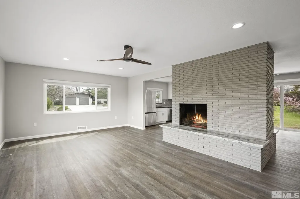 2315 Armstrong Reno NV 89509