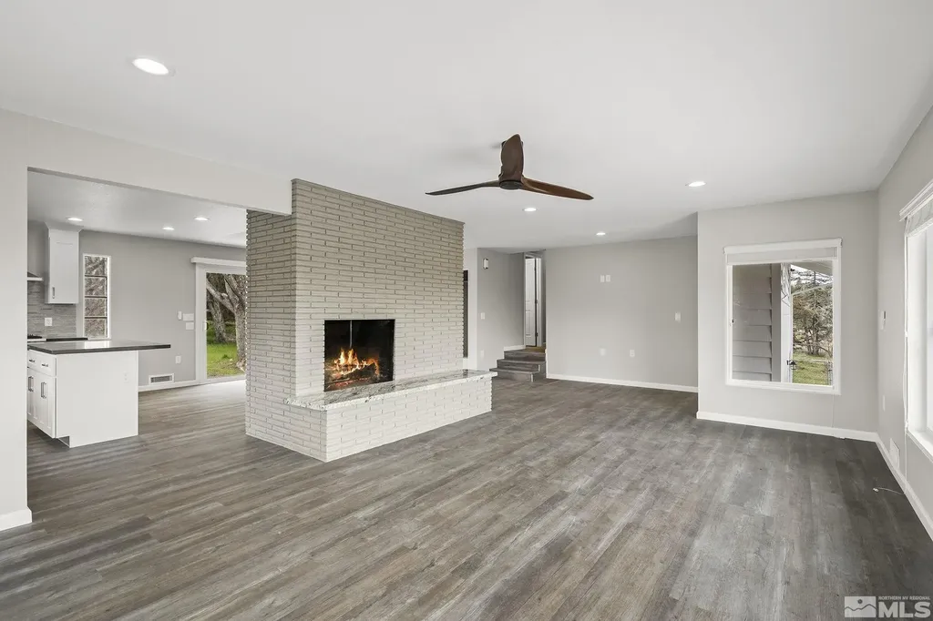 2315 Armstrong Reno NV 89509