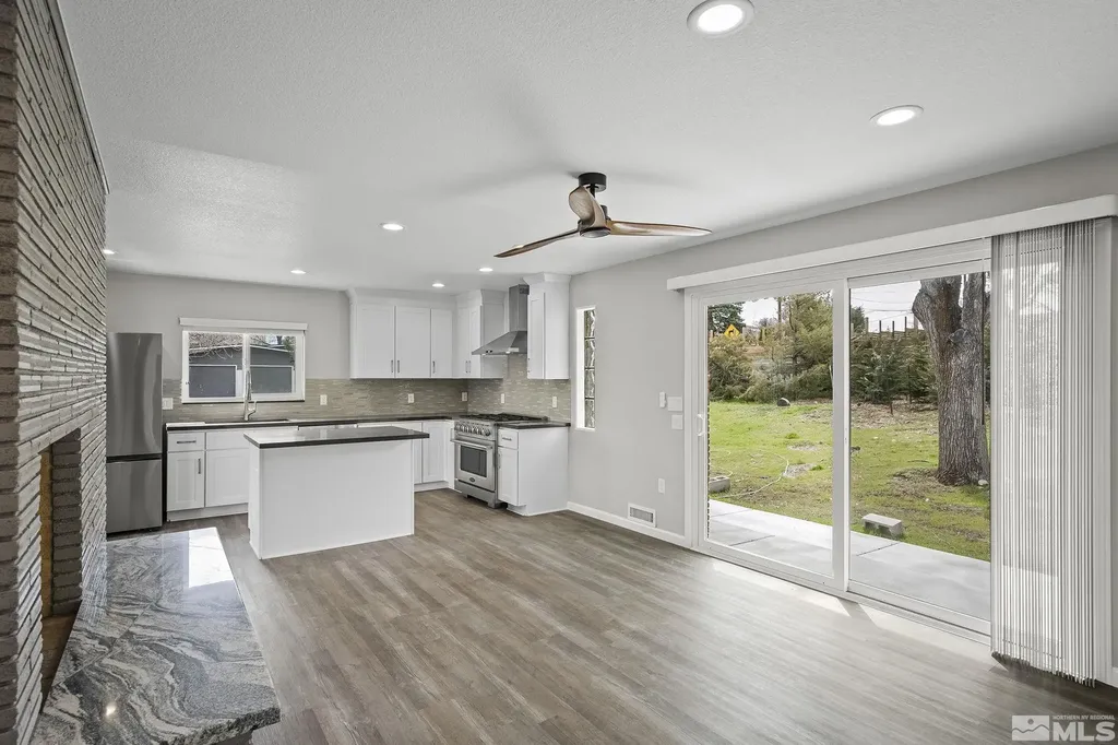 2315 Armstrong Reno NV 89509