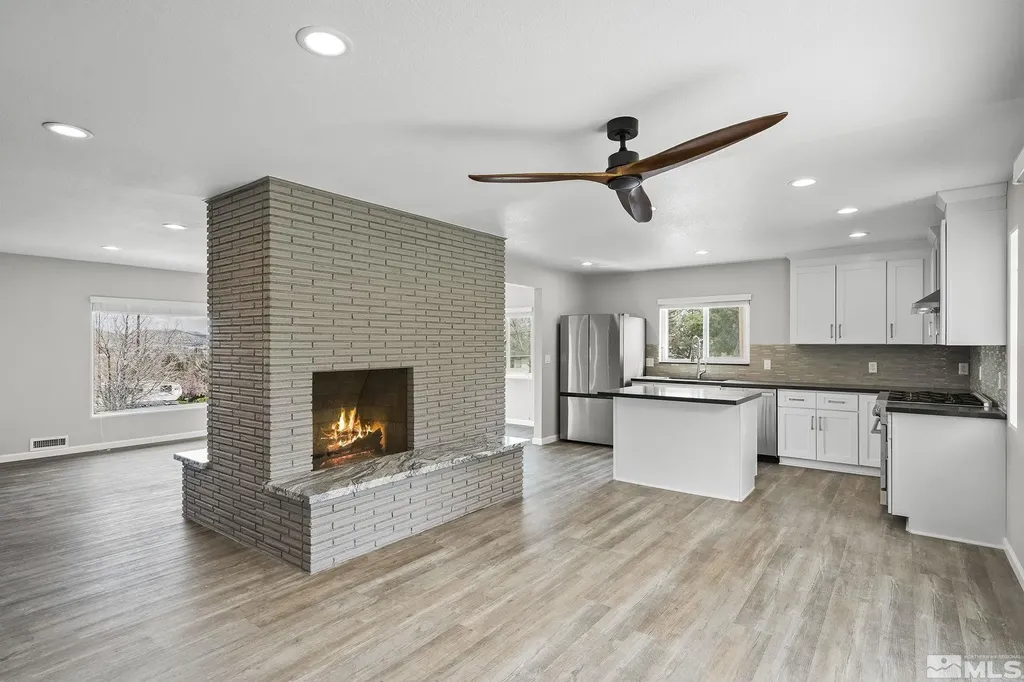 2315 Armstrong Reno NV 89509