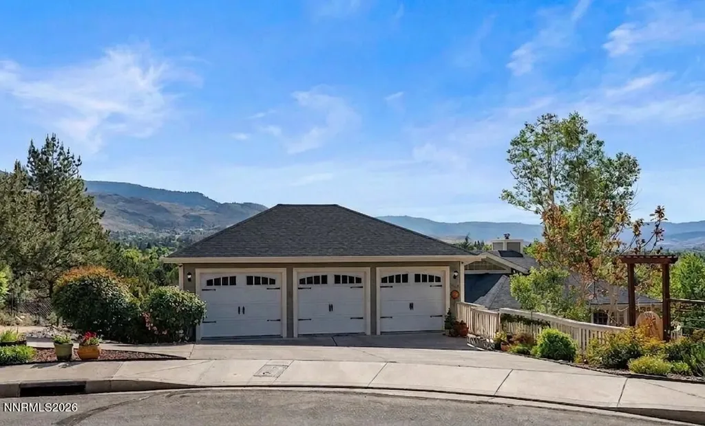 3195 Heatheridge Reno NV 89509