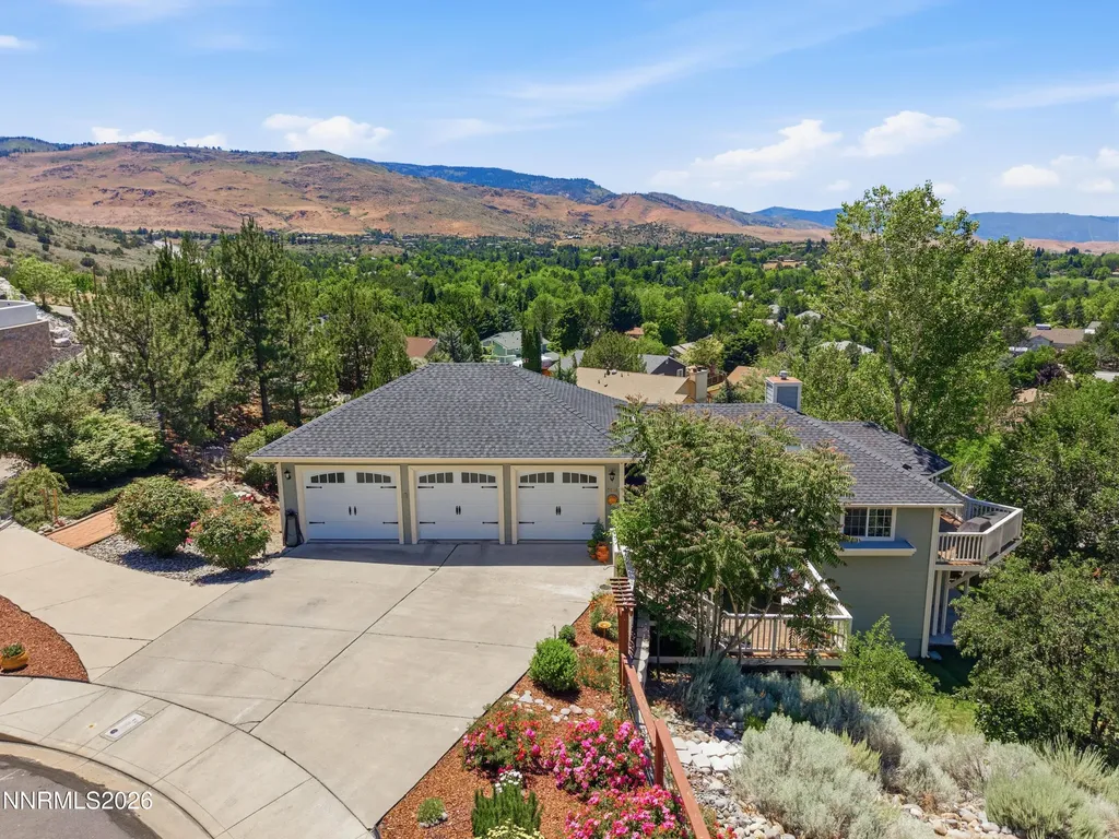 3195 Heatheridge Reno NV 89509