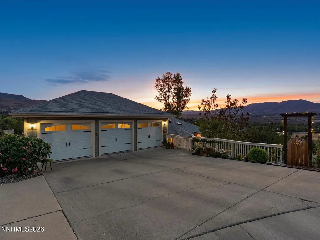 3195 Heatheridge Reno NV 89509