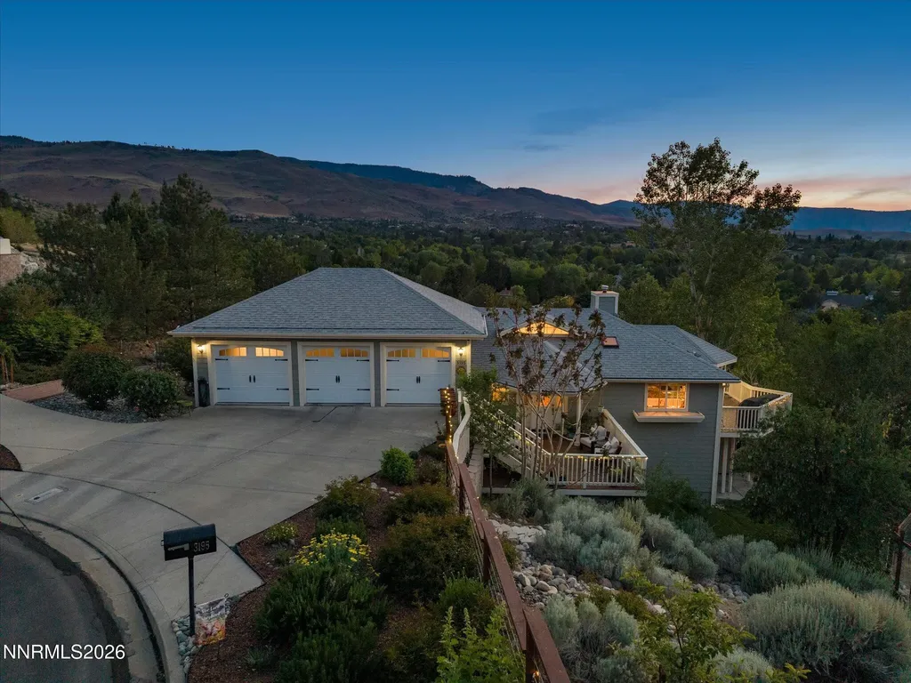 3195 Heatheridge Reno NV 89509