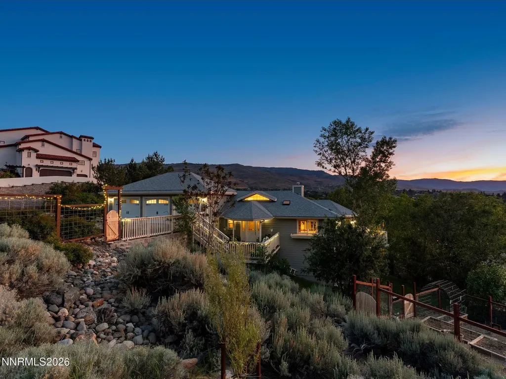3195 Heatheridge Reno NV 89509