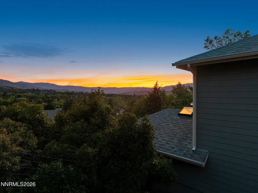 3195 Heatheridge Reno NV 89509