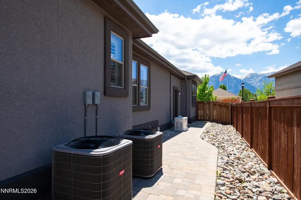 1082 Rocky Terrace Gardnerville NV 89460