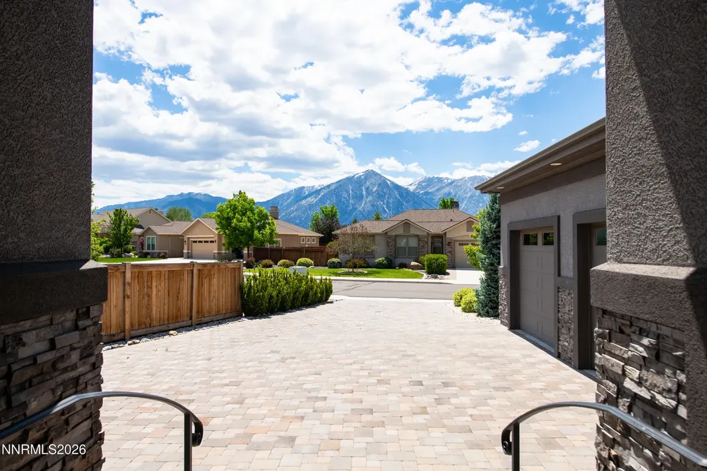 1082 Rocky Terrace Gardnerville NV 89460