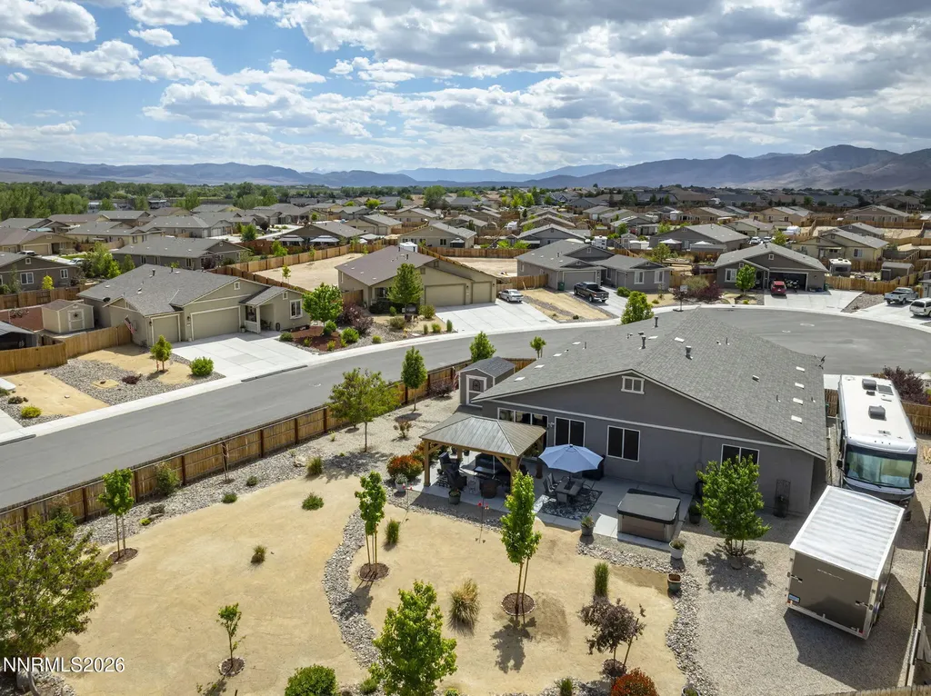 100 Amberwood Dayton NV 89403