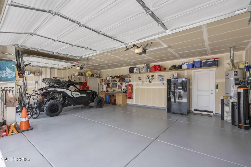 100 Amberwood Dayton NV 89403
