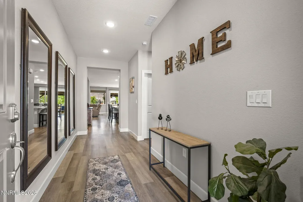 100 Amberwood Dayton NV 89403