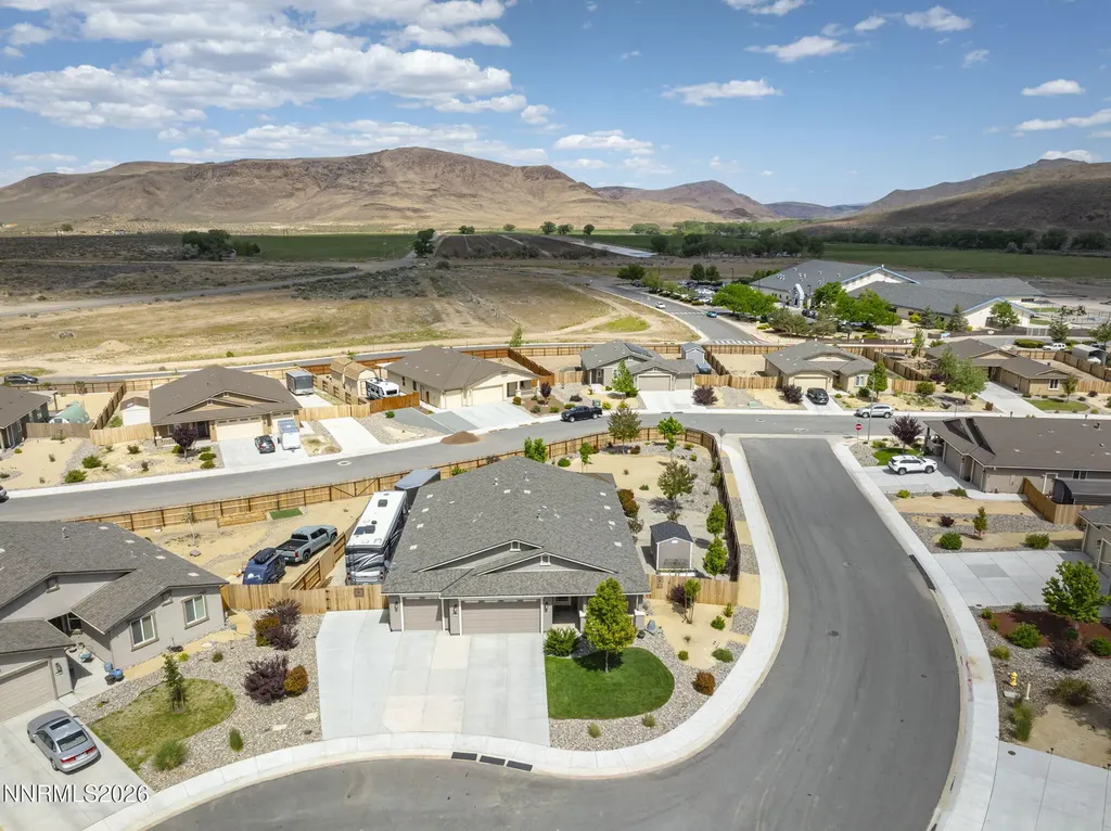 100 Amberwood Dayton NV 89403