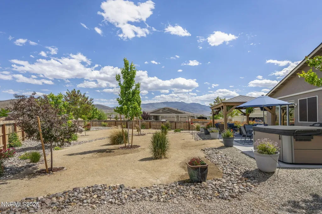 100 Amberwood Dayton NV 89403