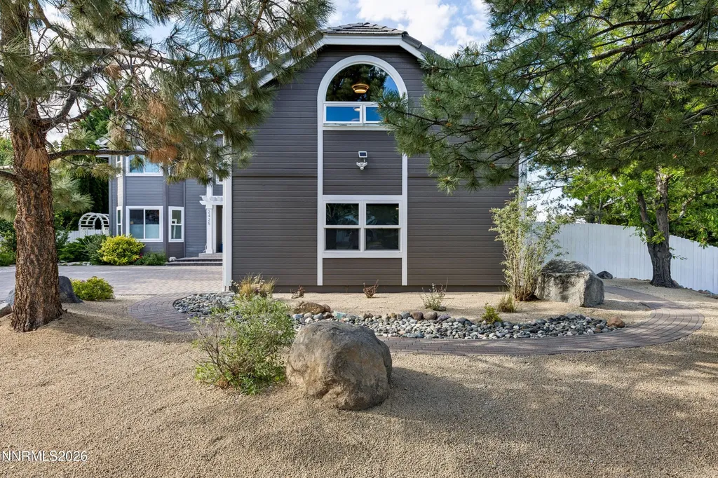 2425 Killington Reno NV 89511