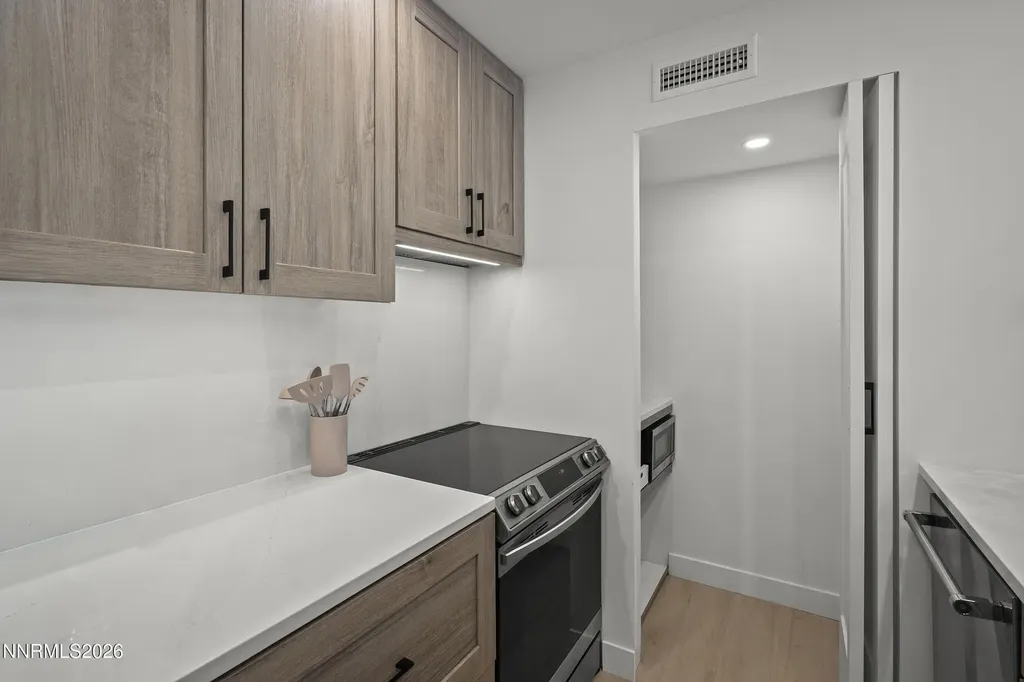 908 Harold Incline Village NV 89451