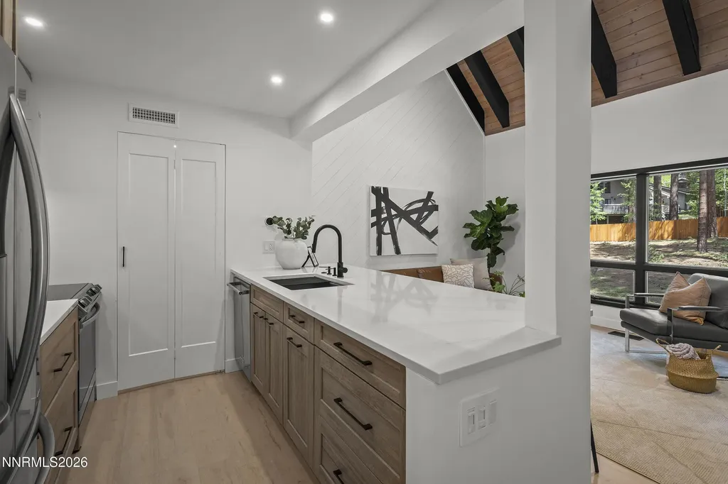 908 Harold Incline Village NV 89451