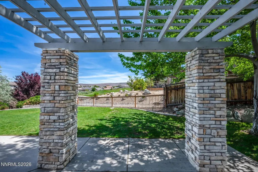 6364 Ginger Quill Sparks NV 89436