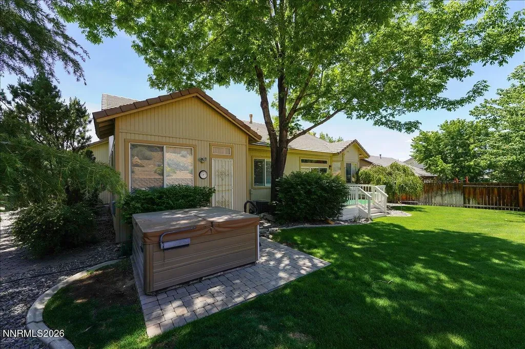 961 University Park Reno NV 89512