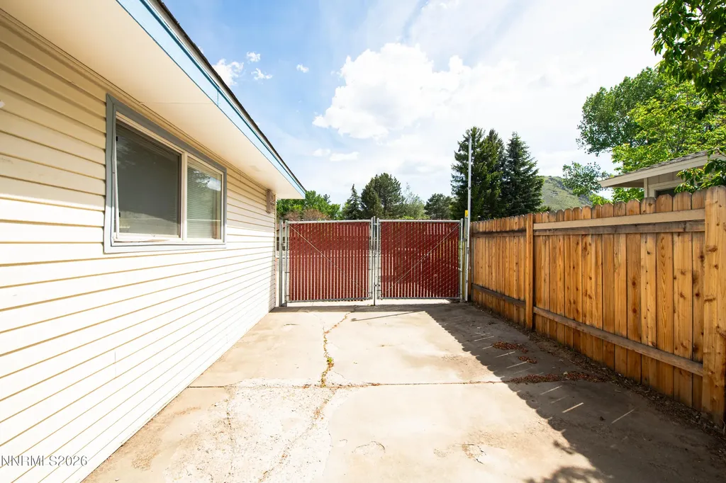 1304 Washington Carson City NV 89703