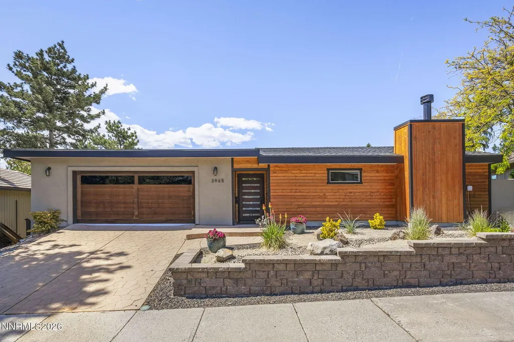 3965 Skyline Reno NV 89509