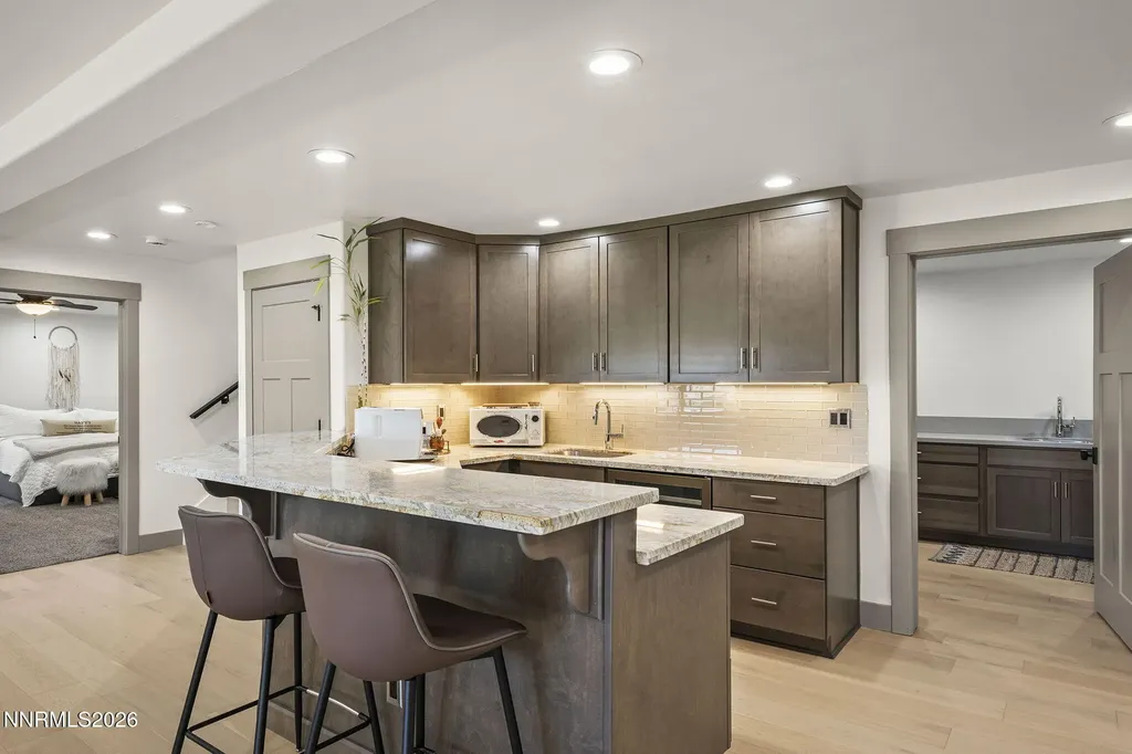 3965 Skyline Reno NV 89509
