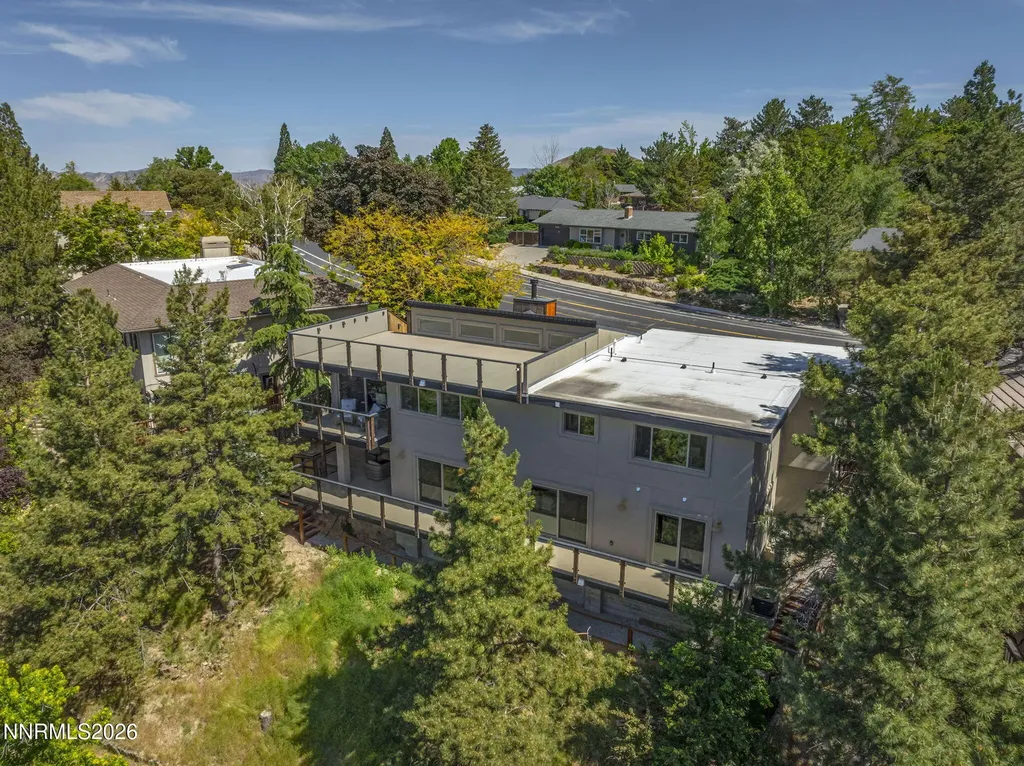 3965 Skyline Reno NV 89509