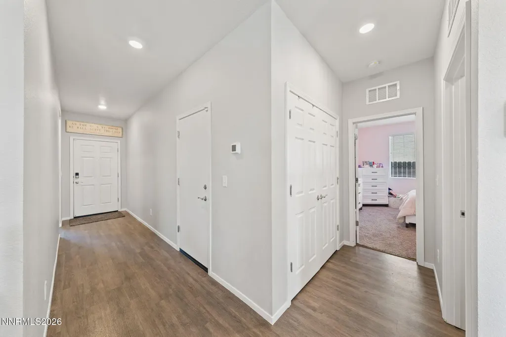 9708 Sea Glass Reno NV 89506