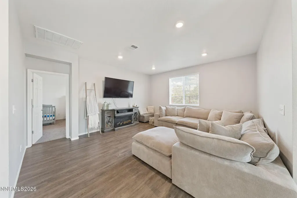9708 Sea Glass Reno NV 89506