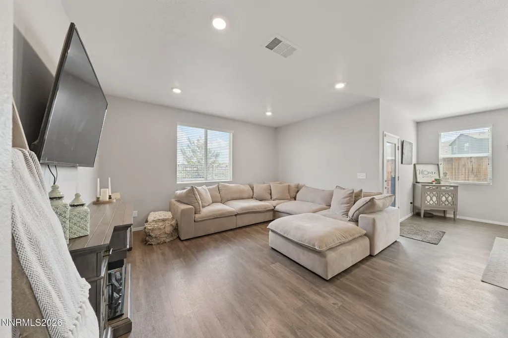 9708 Sea Glass Reno NV 89506