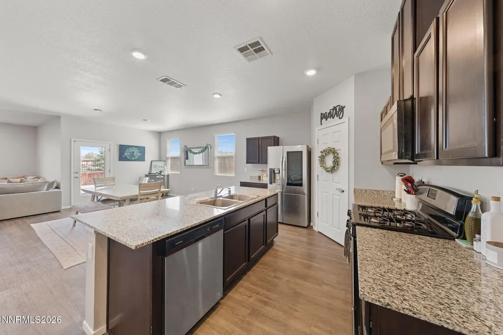 9708 Sea Glass Reno NV 89506