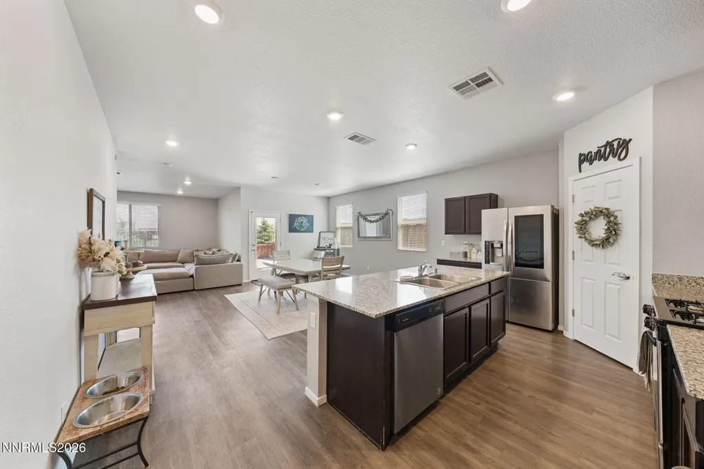 9708 Sea Glass Reno NV 89506