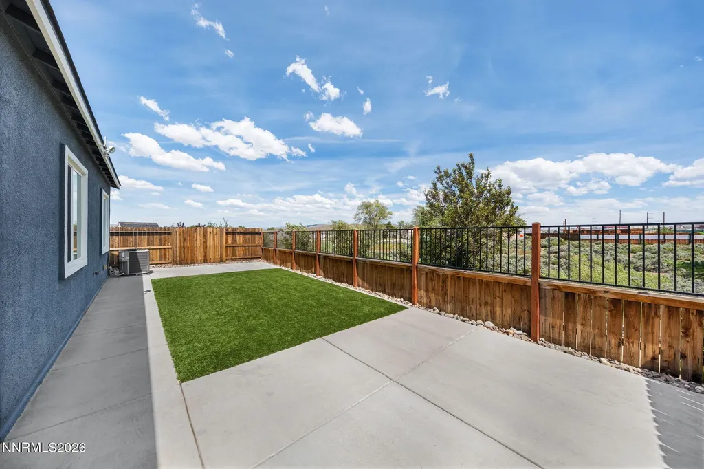 9708 Sea Glass Reno NV 89506