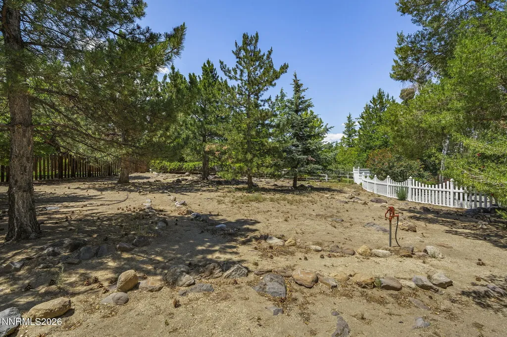 1260 Flanders Reno NV 89511