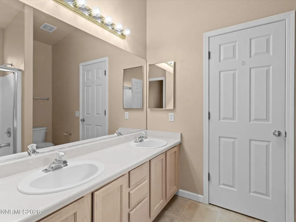892 Valley Crest Carson City NV 89705