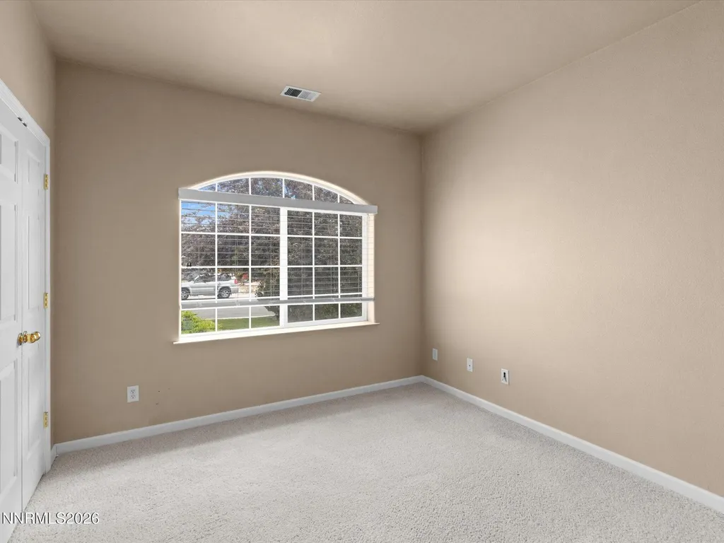892 Valley Crest Carson City NV 89705
