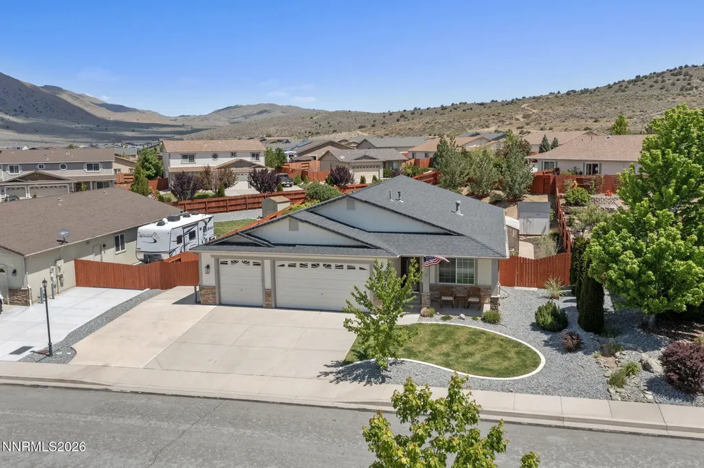 18324 Panda Bear Reno NV 89508