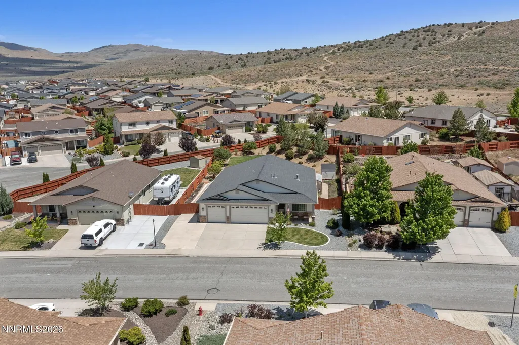 18324 Panda Bear Reno NV 89508