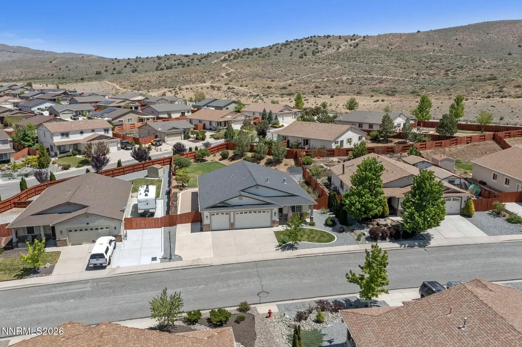 18324 Panda Bear Reno NV 89508