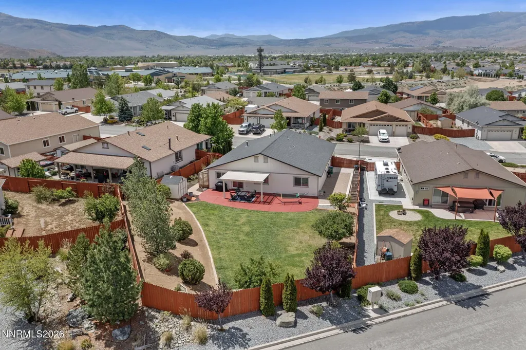 18324 Panda Bear Reno NV 89508