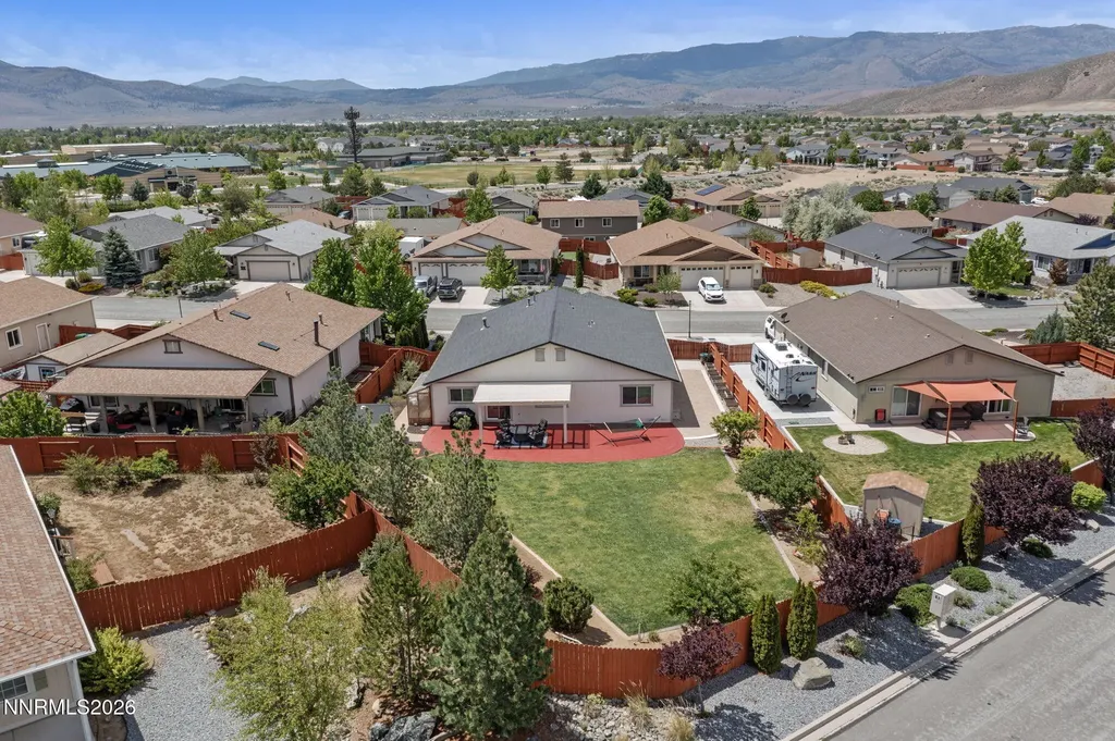 18324 Panda Bear Reno NV 89508