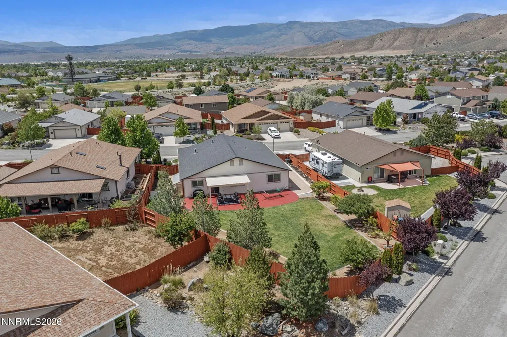 18324 Panda Bear Reno NV 89508