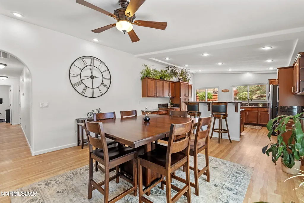18324 Panda Bear Reno NV 89508