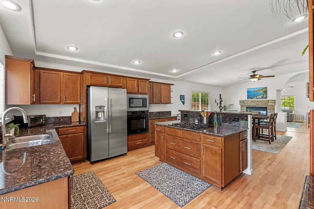 18324 Panda Bear Reno NV 89508